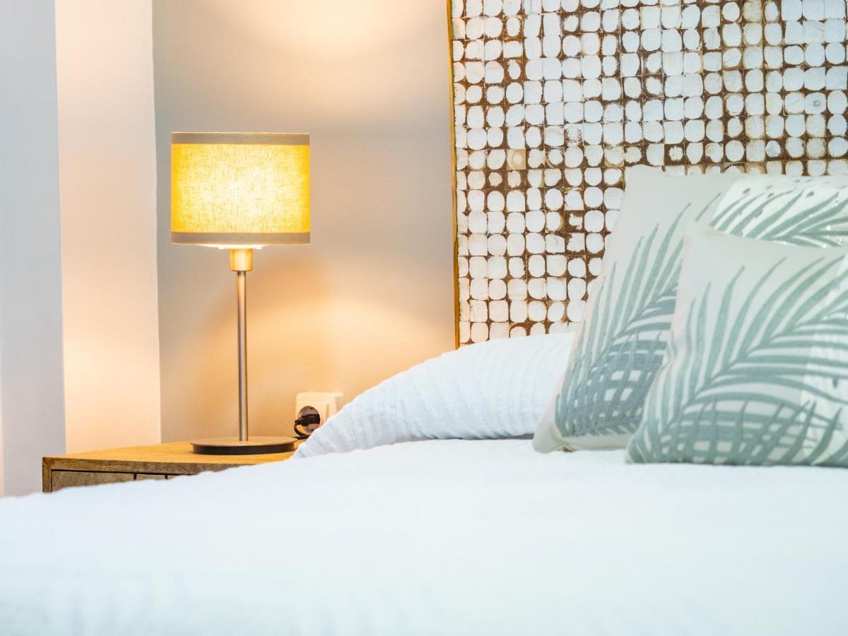 Cubo'S Boutique Urban Deluxe Leilighet Alhaurín el Grande Eksteriør bilde