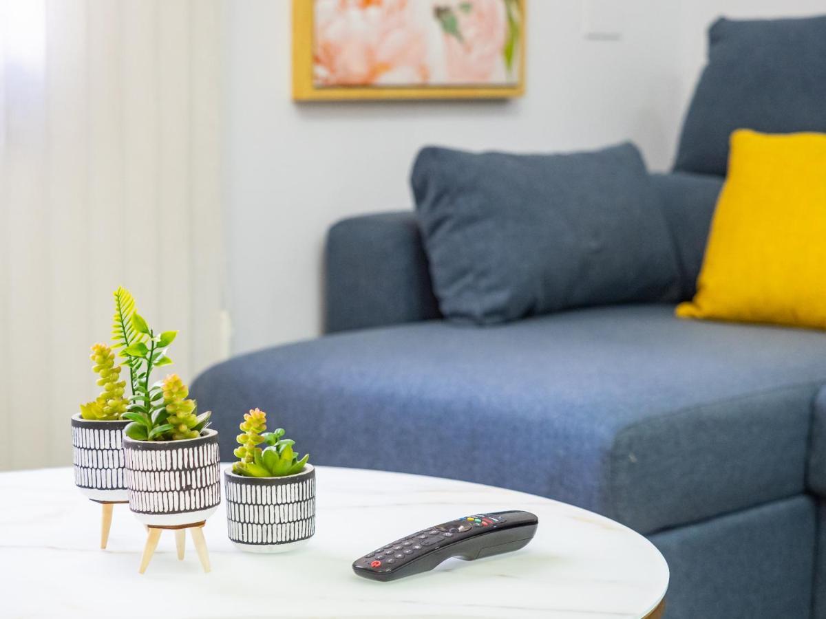 Cubo'S Boutique Urban Deluxe Leilighet Alhaurín el Grande Eksteriør bilde