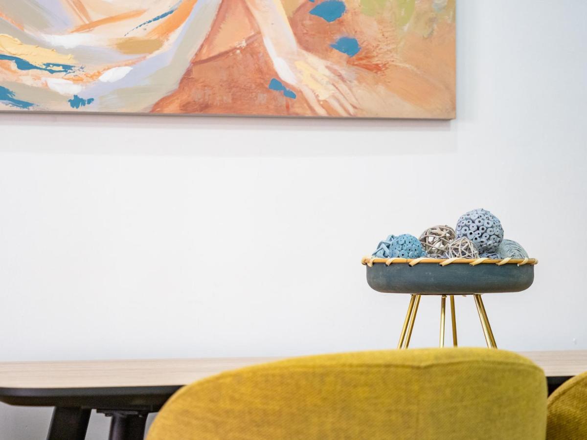 Cubo'S Boutique Urban Deluxe Leilighet Alhaurín el Grande Eksteriør bilde